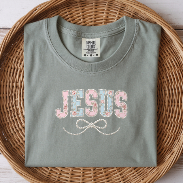 Jesus Pearl Bow Graphic T-Shirt | Christian Faith Shirt | Feminine Religious Tee | Inspirational Graphic Tee | Comfort Colors Shirt